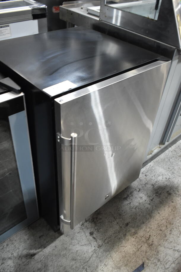 Summit Stainless Steel Single Door Mini Cooler. Tested and Working! - Image 2 of 8