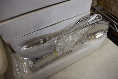 72 BRAND NEW IN BOX! Winco 0034-03 Stainless Steel Stanford Dinner Spoons. 7.5". 72 Times Your Bid!