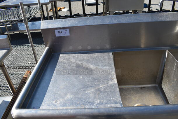 Stainless Steel Commercial 3 Bay Sink w/ Dual Drain Boards, Faucet, Handles and Spray Nozzle Attachment. 87x26x44. Bays 16x20x14. Drain Boards 18x22x1 - Image 2 of 6