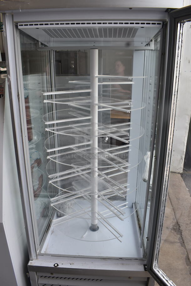 Tekna 8400 NFN Refrigerated Cake Desert Display Merchandiser. Outside Pane of Glass on Door is Missing.  220 Volts - Image 6 of 7