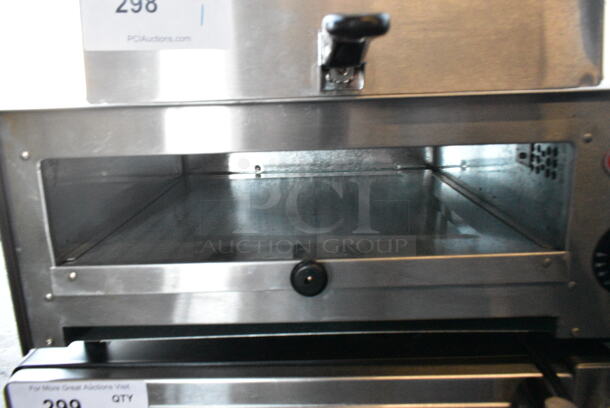 Avantco 177CPO12 Stainless Steel Commercial Countertop Snack Oven. 120 Volts, 1 Phase. Tested and Working! - Image 4 of 5
