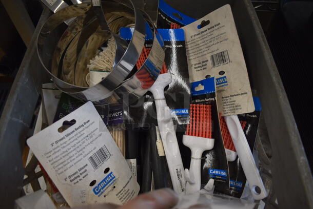 ALL ONE MONEY! Lot of Various BRAND NEW! Items Including Corkscrew, Ketchup Couplers and Basting Brushes - Image 5 of 5