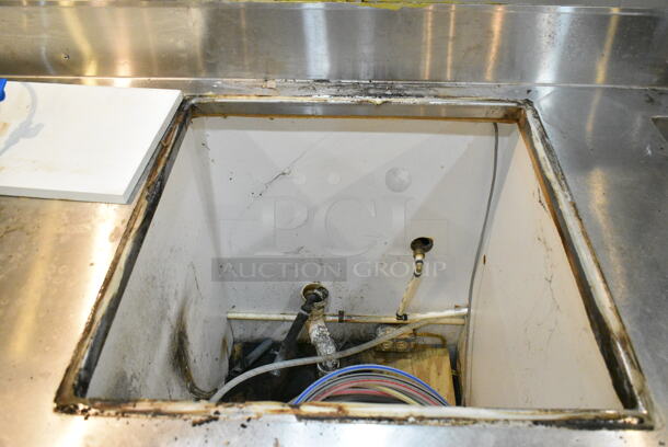 Counter w/ Sink Basin. BUYER MUST REMOVE: Bring Tools and Manpower Needed To Remove This Item. (main dining room)  - Image 2 of 5
