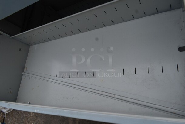 Gray Metal 4 Drawer Filing Cabinet.  - Image 4 of 6
