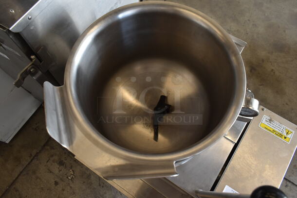 2014 Cleveland KGT-6-T Stainless Steel Commercial Natural Gas Powered Floor Style 6 Gallon Tilting Steam Kettle. 34,000 BTU.  - Image 6 of 9