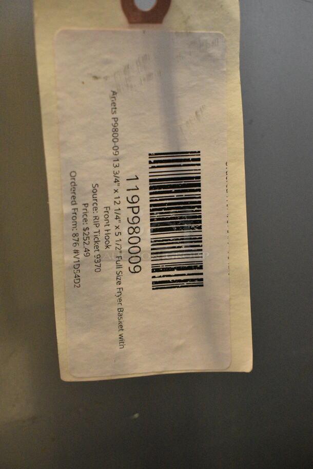 4 BRAND NEW SCRATCH AND DENT! Items; 119P980009 Anets P9800-09 13 3/4" x 12 1/4" x 5 1/2" Full Size Fryer Basket with Front Hook, 119P980079 Anets P9800-79 12" x 12" x 9" Stainless Steel Bulk Pasta Basket, 85317801 Henny Penny 17801 Basket for PFG600 Fryers, 85319501 Henny Penny 19501 Basket for PFE500 Fryers. 4 Times Your Bid! - Image 4 of 10