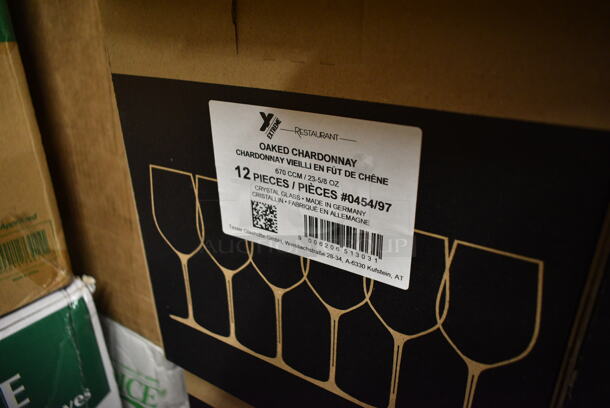 PALLET LOT of 35 BRAND NEW Boxes Including 2 Box 395TO991 EcoChoice 9" x 9" x 3" Compostable Sugarcane / Bagasse 1 Compartment Take-Out Box - 200/Case, 2 Box 395TO993 EcoChoice 9" x 9" x 3" Compostable Sugarcane / Bagasse 3 Compartment Takeout Container - 200/Case, Choice Portion Cup, 2 Box 394365L Noble Large Gloves, Choice 100260CH00260CH Take Out Containers, Dart 80HT1R 8" x 7 1/2" x 2" White Foam Square Take Out Container with Hinged Lid - 200/Case, 17622STPNLCL Choice 22 oz. Clear SAN Plastic Paneled Tumbler - 12/Pack, Choice 4 oz Portion Cups, 129MCR24B Choice 24 oz. Black Round Microwavable Heavy Weight Container with Lid 7 1/4" - 150/Case, 2454/97 Chardonnay Glasses, 129MCR32B Choice 32 oz. Black Round Microwavable Heavy Weight Container with Lid 7 1/4" - 150/Case, Visions Black Plastic Tray, Choice Cling Film, 395TO991 EcoChoice 9" x 9" x 3" Compostable Sugarcane / Bagasse 1 Compartment Take-Out Box - 200/Case, 2 Box 130BGKFSNSPH Visions Heavy Weight Beige Wrapped Plastic Cutlery Pack with Napkin and Salt and Pepper Packets - 500/Case, Ceiling Mount Heat Lamp. 35 Times Your Bid! - Image 9 of 12