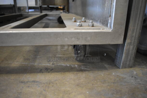 Stainless Steel Commercial Icing Glazing Station on Commercial Casters. 31.5x39x40 - Image 5 of 7