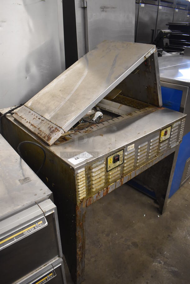 Duke Stainless Steel Commercial Dumping Station w/ Warming Strip. Missing 1 Bracket. 36x34x53. Tested and Powers On But Does Not Get Warm - Image 5 of 7