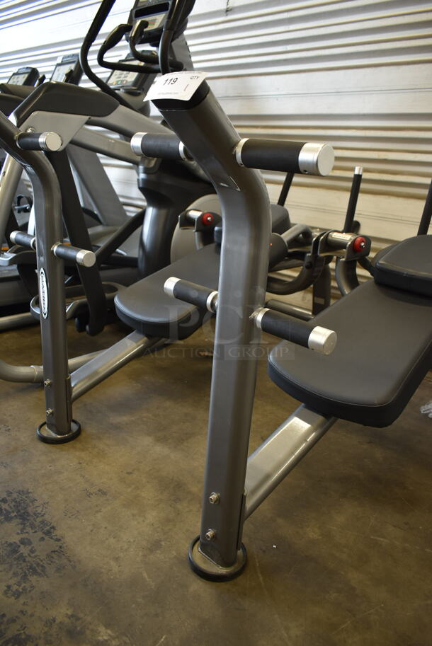 Matrix Commercial Floor Style Abdominal Crunch Bench. - Image 3 of 6