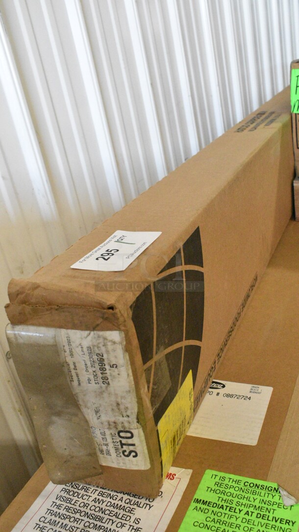 BRAND NEW! Hatco GRAH-60 60" High Watts Infrared Strip Warmer - Single Rod, (1) Built In Toggle Control. 120 Volts, 1 Phase.  - Image 2 of 3