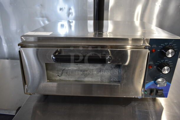 BRAND NEW SCRATCH AND DENT! 2023 Hoocoo CMO-1 Stainless Steel Commercial Countertop Electric Powered Pizza Oven w/ Broken Cooking Stone. 120 Volts, 1 Phase. Tested and Working! - Image 4 of 6