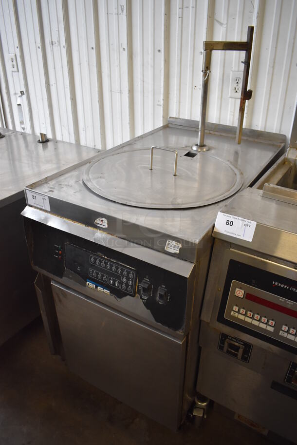 Giles Stainless Steel Commercial Electric Powered Floor Style Fryer w/ Metal Basket and Lid on Commercial Casters. 208 Volts, 3 Phase. 24x39x53 - Image 3 of 8