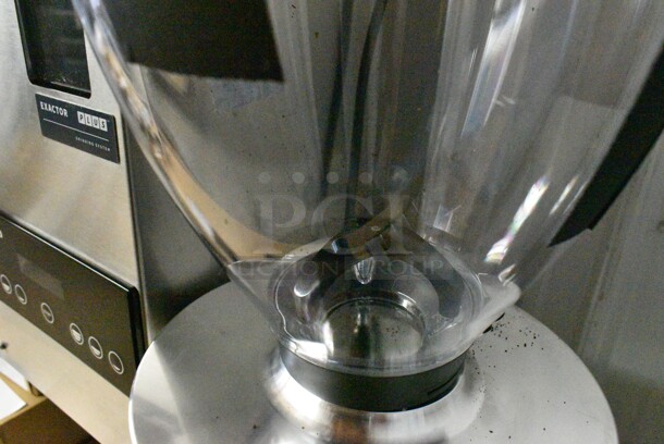 BRAND NEW SCRATCH AND DENT! Mahlkonig 10AE80WGNSW E80W GBS 4 lb. White Grind-by-Sync Espresso Grinder. Tested and Working! - Image 7 of 9