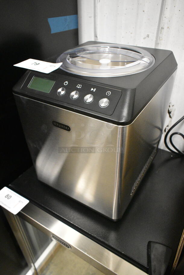 BRAND NEW SCRATCH AND DENT! Whynter ICM-201SB 2.1 Quart Countertop Automatic Ice Cream Maker. 115 Volts, 1 Phase. Tested and Working! - Image 3 of 8