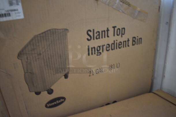 BRAND NEW IN BOX! Cambro White Poly Ingredient Bin w/ Lid on Commercial Casters. 13x28x29 - Image 6 of 7