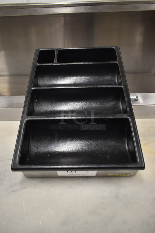 San Jamar Stainless Steel Countertop 5 Compartment Stand. - Image 1 of 4