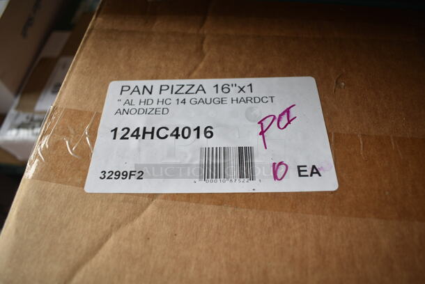 Box of 10 BRAND NEW SCRATCH AND DENT! American Metalcraft HC4016 16" x 1" Hard Coat Anodized Aluminum Straight Sided Pizza Pan - Image 3 of 3