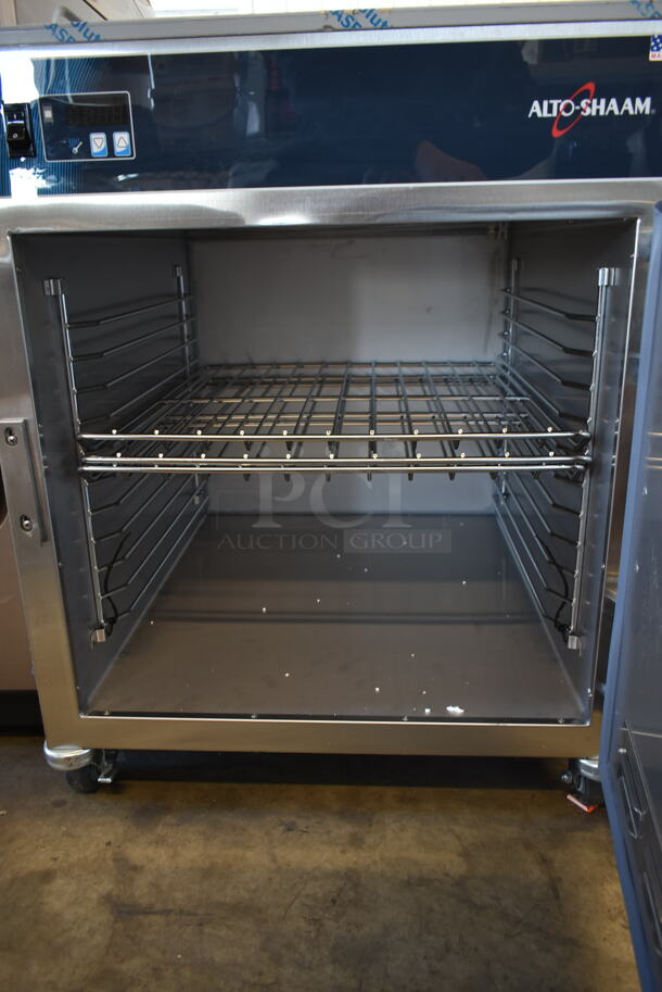 BRAND NEW! 2022 Alto Shaam 750-S Stainless Steel Commercial Heated Holding Cabinet on Commercial Casters. Stock Picture Used as Gallery. 120 Volts, 1 Phase. Tested and Working! - Image 5 of 6