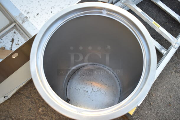 Metal Trash Can Shell.  - Image 3 of 3