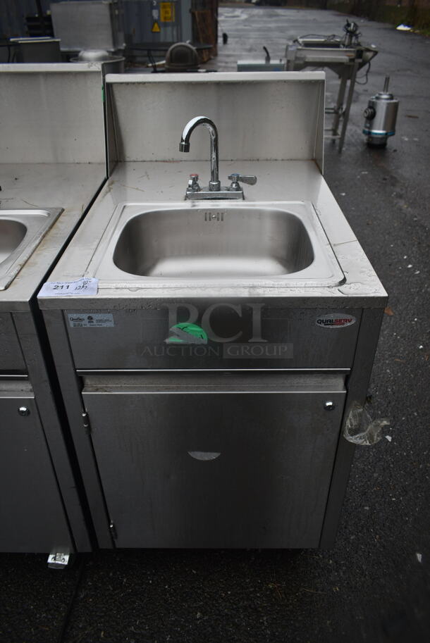 QualServ Stainless Steel Commercial Single Bay Portable Sink on Commercial Casters. - Image 1 of 5