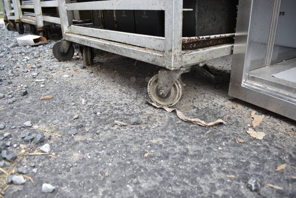 Metal Commercial Pan Transport Rack on Commercial Casters w/ 33 Metal Pans - Image 6 of 7