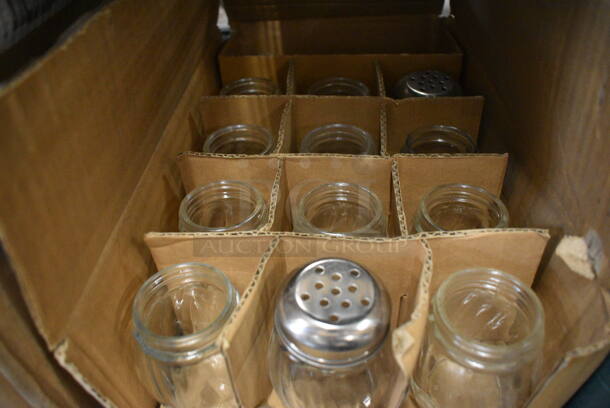 12 BRAND NEW IN BOX! Seasoning Shakers. 2.5x2.5x3.5. 12 Times Your Bid! - Image 3 of 3