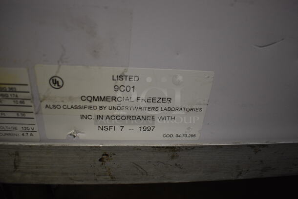 Model ISL 11 Metal Commercial Chest Freezer Merchandiser on Commercial Casters. 120 Volts, 1 Phase. 41x25x38. Tested and Working! - Image 6 of 8
