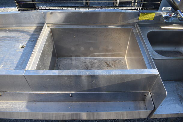 Stainless Steel Wash Station w/ Drain Board, Ice Bin, Sink, Faucet, Handles and Speedwell. 66x23x33. Bay 14.5x10x6 - Image 3 of 8
