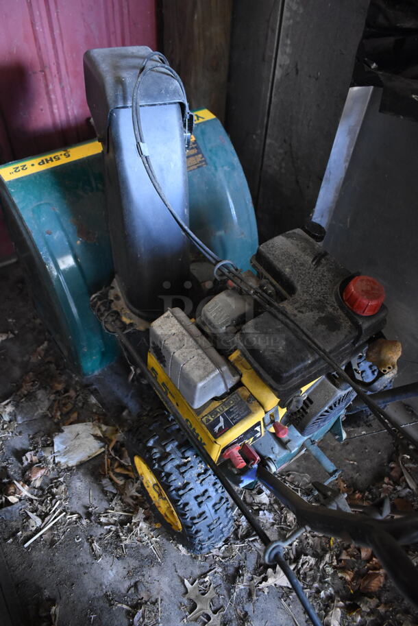 Yard Man 5.5 HP Metal Commercial Snow Thrower. (shed #2) - Image 5 of 6