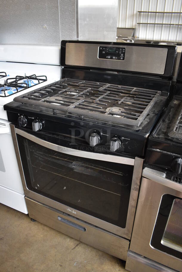 Whirlpool Model WFG320M0BS3 Natural Gas Powered 4 Burner Range w/ Oven. 30x26x46.5 - Image 2 of 9
