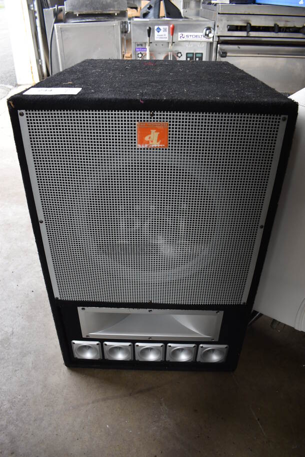 Technical Pro Speaker. 20.5x17x32 - Image 1 of 5