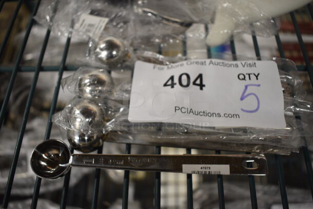 6 BRAND NEW! Vollrath Stainless Steel 1 Teaspoon Scoopers. 6". 6 Times Your Bid! - Image 1 of 2