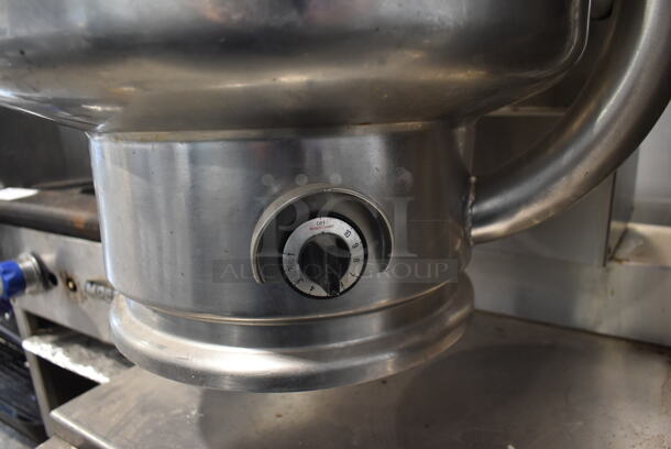 Groen Stainless Steel Commercial Natural Gas Powered Floor Style Manual Tilting Steam Kettle. - Image 10 of 10