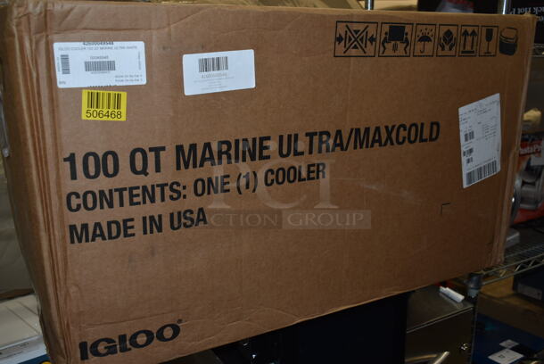LIKE NEW! Igloo 49548 Marine Ultra 100 Qt. White Cooler with Comfort Grip Handles - Image 6 of 6