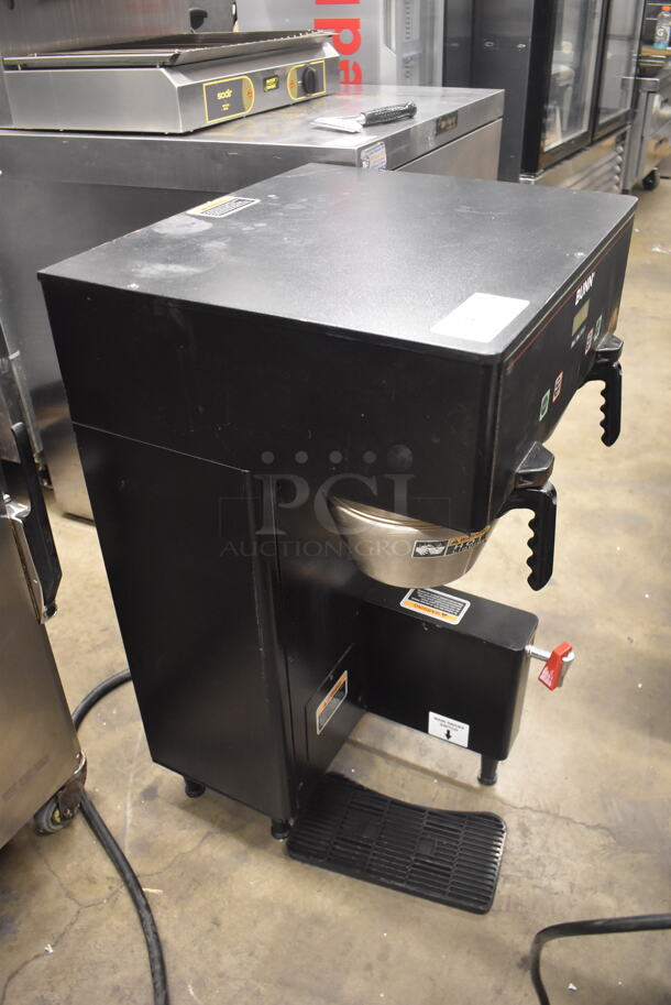 2011 BUNN 34600.0034 Commercial Black Electric Countertop Dual Coffee Brewer. 120/240V. 1 Phase.  - Image 2 of 4