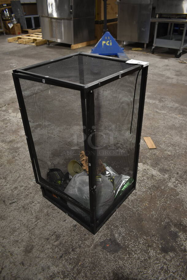 Black Metal Mesh Case. - Image 2 of 4