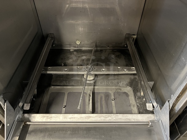 Hobart LXIC Stainless Steel Commercial Undercounter Dishwasher. 120 Volts, 1 Phase. 24x27x34 - Image 6 of 7