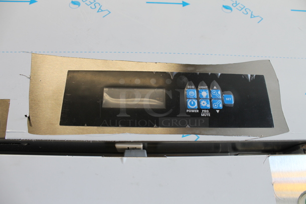 BRAND NEW SCRATCH AND DENT! 2023 Avantco 447AP49F Stainless Steel Commercial 2 Door Reach In Freezer. 115 Volts, 1 Phase. Tested and Powers On But Does Not Get Cold - Image 2 of 6