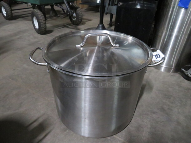 One 32 Quart Stainless Steel Stock Pot With Lid. #SST-32. 
