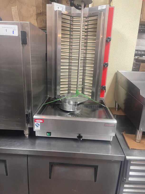 Brand New! Commercial Gyro Machine NSF El Pastor 220 Volt 3 Phase Can not Test Due to Plug! - Image 4 of 8