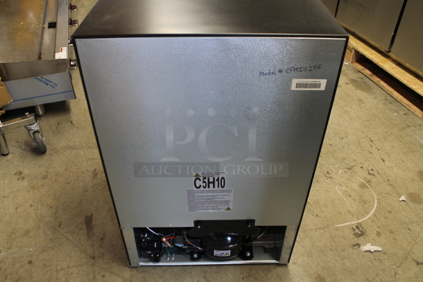 BRAND NEW SCRATCH AND DENT! Frigidaire EFMIS155 Beverage Center 126 Cans Stainless Steel 4.4 cu. ft 115 Volts, 1 Phase. Tested and Working! - Image 3 of 5