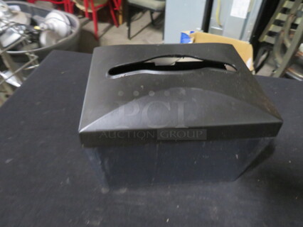 Table Top Spring Loaded Napkin Dispenser. 8XBID