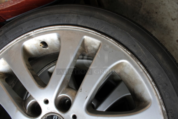 3 Tires on BMW Rims Including Solus KH16 205/50R17. 7Jx16H2 IS47. Includes 24.5x9.5x24.5. 3 Times Your Bid! - Image 5 of 12