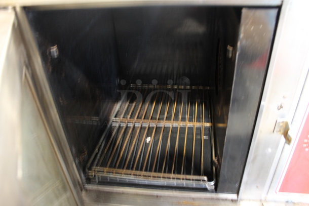 Blodgett Stainless Steel Commercial Electric Powered Half Size Convection Oven w/ View Through Door, Metal Oven Racks and Thermostatic Controls. 208-240 Volts, 1 Phase. - Image 4 of 5