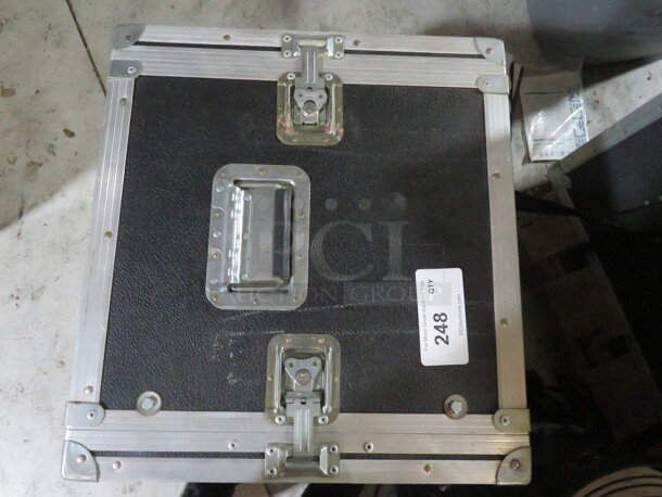 One Peavey Speaker In Case. #Future 12. - Image 1 of 4