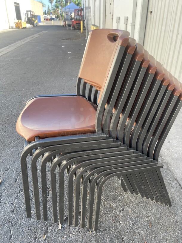 Clean! Heavy Duty Fiber Glass Chairs With Metal Frame NSF - Image 4 of 8