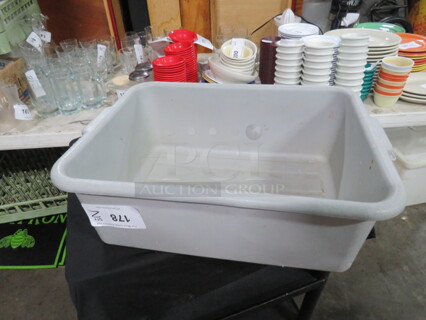 Bussing Tub. 2XBID