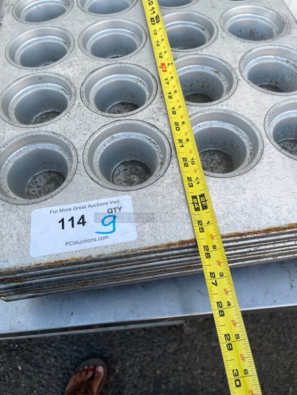 Nice! Commercial Aluminum Baking Sheets Great for Muffins or cup cakes NSF  - Image 5 of 7