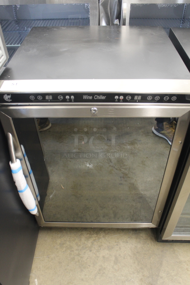 BRAND NEW SCRATCH AND DENT! Avanti WCR5404DZD Stainless Steel 46 Bottle Built-In or Free Standing Dual Zone Wine Cooler Merchandiser. 115 Volts, 1 Phase. Tested and Working! - Image 1 of 7